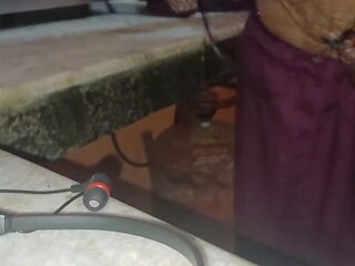 Frist وقت قذر فيديو مع bhabi ik مطبخ جنس: هندي قديم رجل قذر فيديو