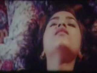Nirapakittu mallu μαλακό πορνό βίντεο malayalam reshma ταινία