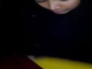 Bangladeshi hijabi bhabi blowjob henne dolavai: gratis voksen video 6b | xhamster
