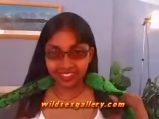 Shy Indian girl Gives Very Slow Blowjob